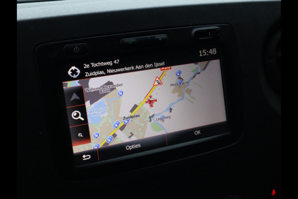 Renault Master T33 2.3 dCi 131pk Euro 6 L1H1 - DC 7 Pers. - Trekhaak - Camera