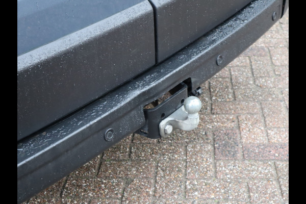 Renault Master T33 2.3 dCi 131pk Euro 6 L1H1 - DC 7 Pers. - Trekhaak - Camera