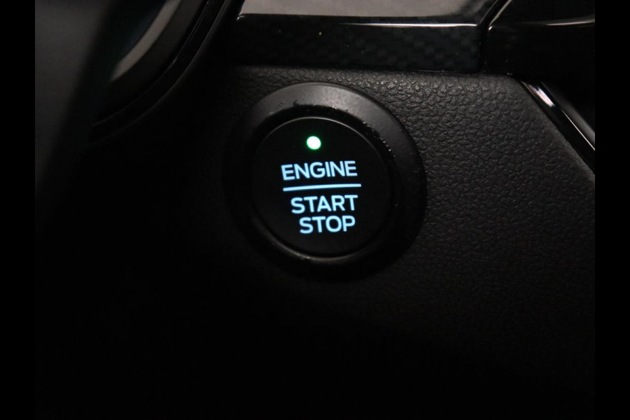 Ford Kuga 2.5 PHEV ST-Line | Panoramadak | Stoelverwarming | Adaptive cruise | 360 Camera | Leder/Alcantara | Full LED | Achterbankverwarming | Navigatie | Climate control | Plug In