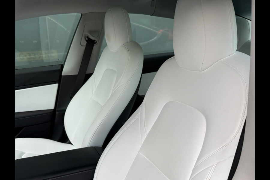 Tesla Model 3 Standard RWD Plus 60 kWh Autopilot 2020