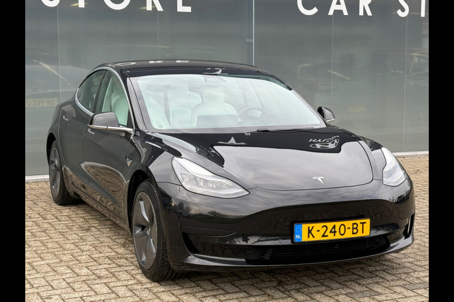 Tesla Model 3 Standard RWD Plus 60 kWh Autopilot 2020