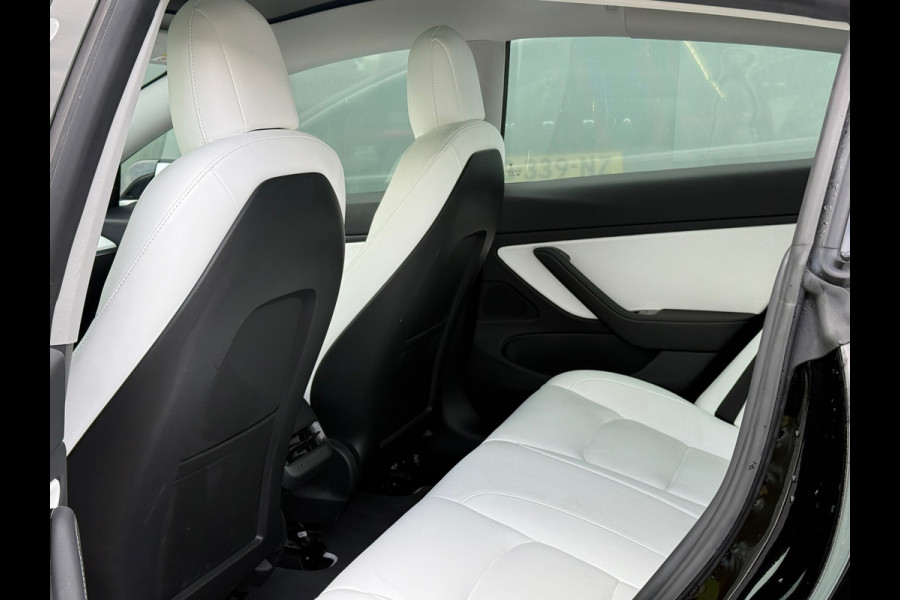 Tesla Model 3 Standard RWD Plus 60 kWh Autopilot 2020