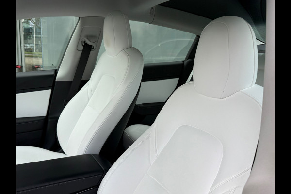 Tesla Model 3 Standard RWD Plus 60 kWh Autopilot 2020