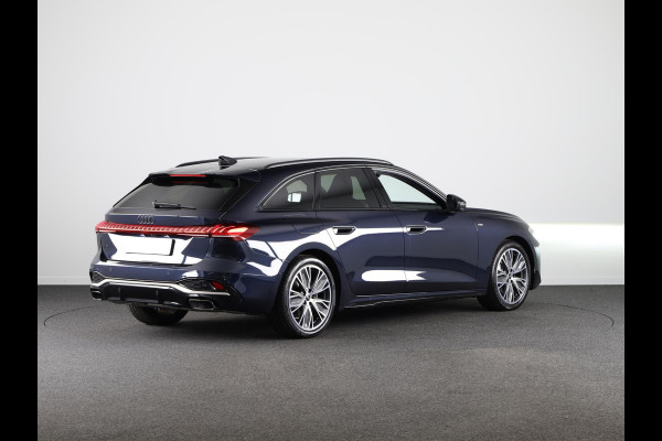 Audi A5 Avant 2.0 TFSI S edition 150pk | Matrix Led verlichting | Rondzicht camera | Keyless entry | 19 inch lichtmetalen velgen | S-line