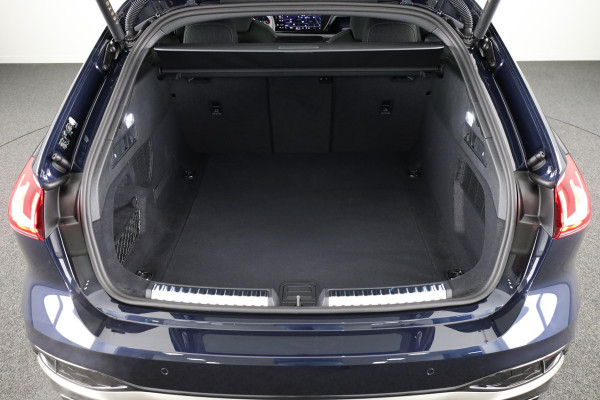 Audi A5 Avant 2.0 TFSI S edition 150pk | Matrix Led verlichting | Rondzicht camera | Keyless entry | 19 inch lichtmetalen velgen | S-line