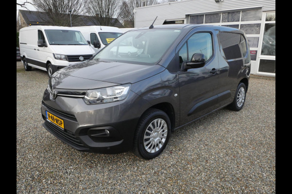Toyota PROACE CITY 1.2 Turbo Cool Comfort 120PK, L1, Benzine, Airco, 3-zitter