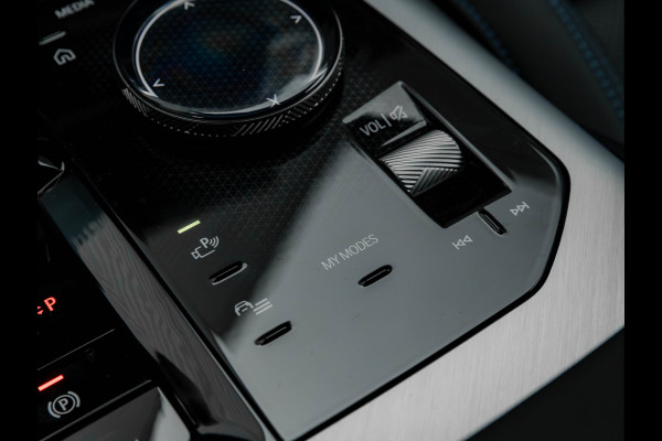 BMW X3 30e xDrive M-Sport - Trekhaak - ACC - 360° Camera - Harman Kardon