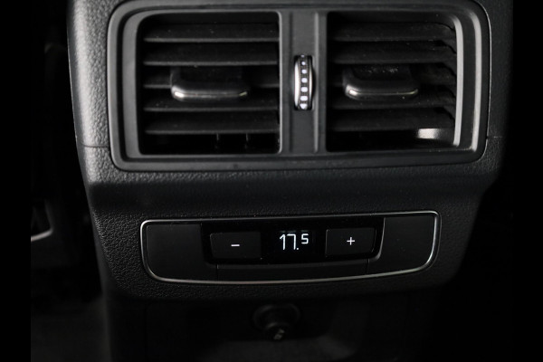 Audi Q5 50 TFSI e S edition Competition 299pk | Adaptieve cruise controle | Stoelverwarming | 21 inch Lichtmetalen velgen | Navigatie