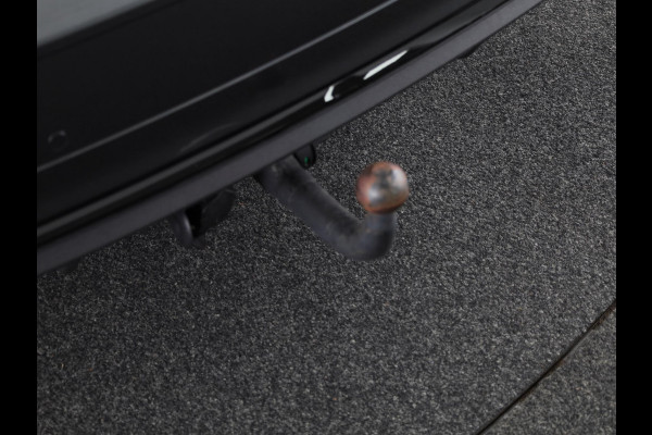 Audi Q5 50 TFSI e S edition Competition 299pk | Adaptieve cruise controle | Stoelverwarming | 21 inch Lichtmetalen velgen | Navigatie