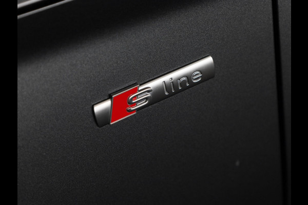 Audi Q5 50 TFSI e S edition Competition 299pk | Adaptieve cruise controle | Stoelverwarming | 21 inch Lichtmetalen velgen | Navigatie