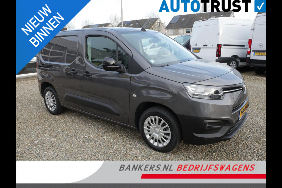 Toyota PROACE CITY 1.2 Turbo Cool Comfort 120PK, L1, Benzine, Airco, 3-zitter