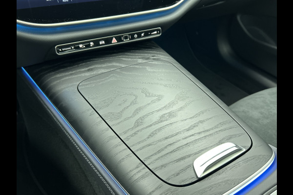Mercedes-Benz E-Klasse 300 e Sport Edition | Trekhaak | Nightpakket | GUARD 360° vehicle protection Plus | Adaptieve Cruisecontrol | Digital Light | 360° camera | Panoramaschuifdak | Augmented Reality navigatie |
