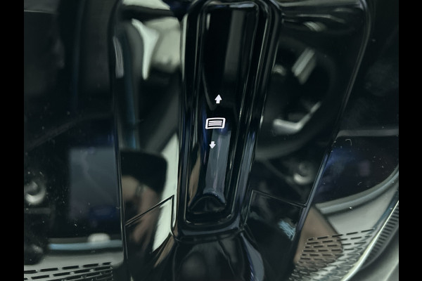 Mercedes-Benz E-Klasse 300 e Sport Edition | Trekhaak | Nightpakket | GUARD 360° vehicle protection Plus | Adaptieve Cruisecontrol | Digital Light | 360° camera | Panoramaschuifdak | Augmented Reality navigatie |