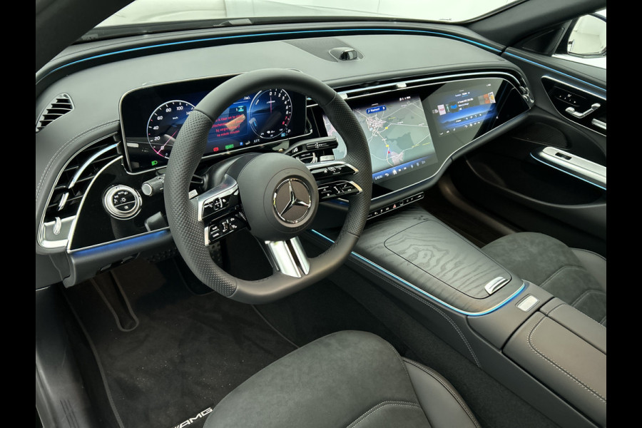 Mercedes-Benz E-Klasse 300 e Sport Edition | Trekhaak | Nightpakket | GUARD 360° vehicle protection Plus | Adaptieve Cruisecontrol | Digital Light | 360° camera | Panoramaschuifdak | Augmented Reality navigatie |
