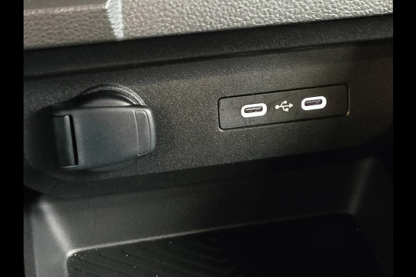 Dacia Duster 1.6 Hybrid 140 Extreme Automaat Rijklaar + Fabrieksgarantie tot 05-2027 Henk Jongen Auto's in Helmond,  al 50 jaar service zoals 't hoort!