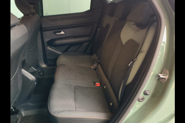 Dacia Duster 1.6 Hybrid 140 Extreme Automaat Rijklaar + Fabrieksgarantie tot 05-2027 Henk Jongen Auto's in Helmond,  al 50 jaar service zoals 't hoort!