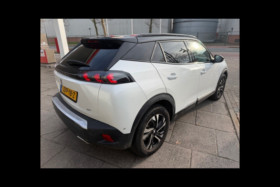 Peugeot 2008 1.2 PureTech GT NAVI I CAMERA APPLE CARPLAY ANDROID AUTO I LMV I