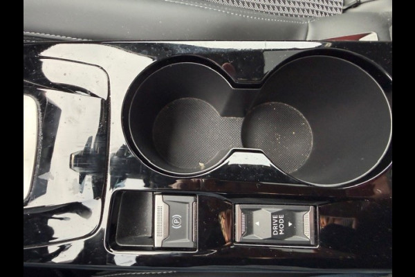 Peugeot 2008 1.2 PureTech GT NAVI I CAMERA APPLE CARPLAY ANDROID AUTO I LMV I