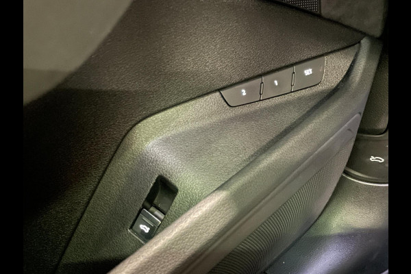 Audi e-tron Sportback 55 Quattro S-Line 95 kWh|GROTE ACCU|PANO|TREKHAAK|1/2 LEDER|ACC|MEMORY|CAMERA|CARLAY/ANDROID|STOELVER|NL|NAP