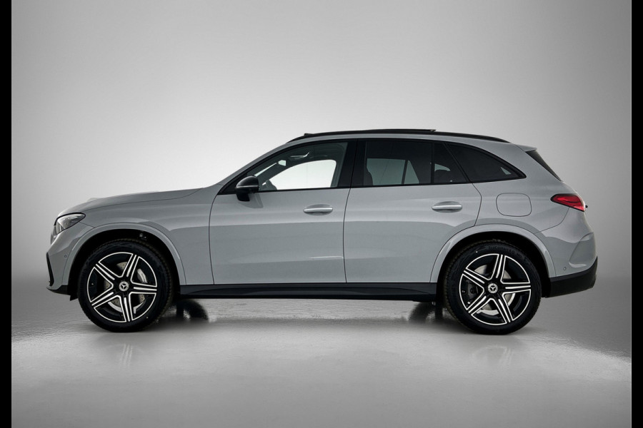 Mercedes-Benz GLC 300e 4MATIC Sport Edition | AMG Premium | Winter pakket | Nightpakket | Rijassistentiepakket Plus | Trekhaak | DIGITAL LIGHT | Parkeerpakket met 360°-camera |