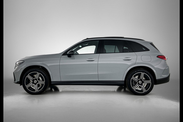 Mercedes-Benz GLC 300e 4MATIC Sport Edition | AMG Premium | Winter pakket | Nightpakket | Rijassistentiepakket Plus | Trekhaak | DIGITAL LIGHT | Parkeerpakket met 360°-camera |