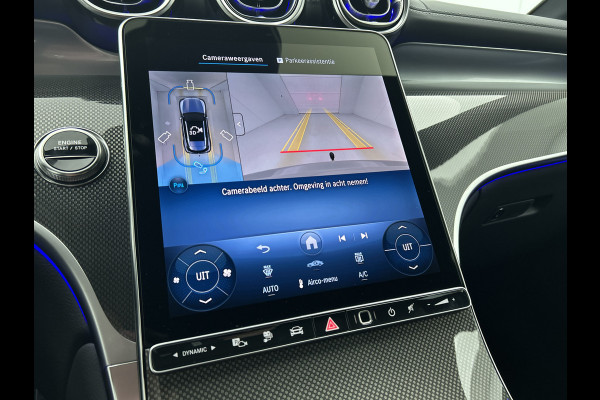 Mercedes-Benz GLC 300e 4MATIC Sport Edition | AMG Premium | Winter pakket | Nightpakket | Rijassistentiepakket Plus | Trekhaak | DIGITAL LIGHT | Parkeerpakket met 360°-camera |