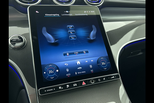 Mercedes-Benz GLC 300e 4MATIC Sport Edition | AMG Premium | Winter pakket | Nightpakket | Rijassistentiepakket Plus | Trekhaak | DIGITAL LIGHT | Parkeerpakket met 360°-camera |