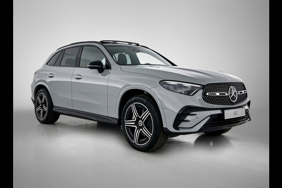 Mercedes-Benz GLC 300e 4MATIC Sport Edition | AMG Premium | Winter pakket | Nightpakket | Rijassistentiepakket Plus | Trekhaak | DIGITAL LIGHT | Parkeerpakket met 360°-camera |