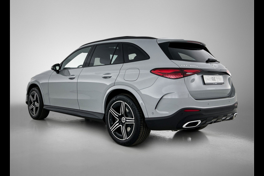 Mercedes-Benz GLC 300e 4MATIC Sport Edition | AMG Premium | Winter pakket | Nightpakket | Rijassistentiepakket Plus | Trekhaak | DIGITAL LIGHT | Parkeerpakket met 360°-camera |