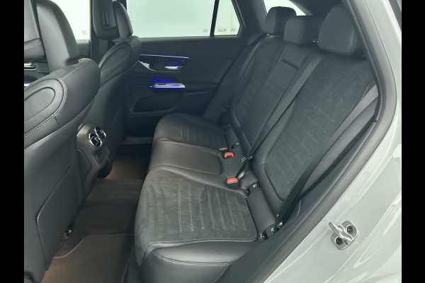 Mercedes-Benz GLC 300e 4MATIC Sport Edition | AMG Premium | Winter pakket | Nightpakket | Rijassistentiepakket Plus | Trekhaak | DIGITAL LIGHT | Parkeerpakket met 360°-camera |