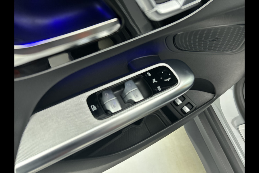 Mercedes-Benz GLC 300e 4MATIC Sport Edition | AMG Premium | Winter pakket | Nightpakket | Rijassistentiepakket Plus | Trekhaak | DIGITAL LIGHT | Parkeerpakket met 360°-camera |