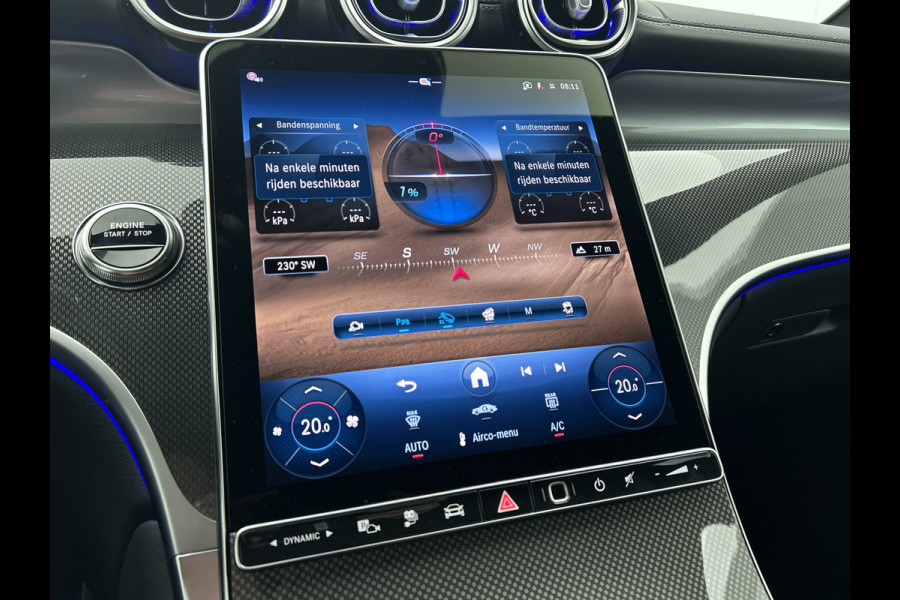 Mercedes-Benz GLC 300e 4MATIC Sport Edition | AMG Premium | Winter pakket | Nightpakket | Rijassistentiepakket Plus | Trekhaak | DIGITAL LIGHT | Parkeerpakket met 360°-camera |