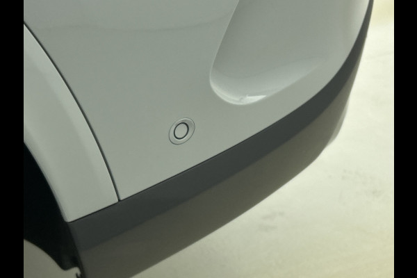 Mercedes-Benz GLC 300e 4MATIC Sport Edition | AMG Premium | Winter pakket | Nightpakket | Rijassistentiepakket Plus | Trekhaak | DIGITAL LIGHT | Parkeerpakket met 360°-camera |