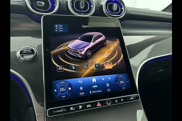 Mercedes-Benz GLC 300e 4MATIC Sport Edition | AMG Premium | Winter pakket | Nightpakket | Rijassistentiepakket Plus | Trekhaak | DIGITAL LIGHT | Parkeerpakket met 360°-camera |