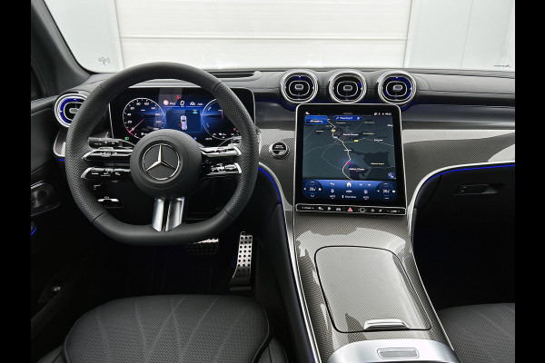 Mercedes-Benz GLC 300e 4MATIC Sport Edition | Premium Plus | Stoelventilatie/- verwarming voor | Trekhaak | Rijassistentiepakket Plus | Nightpakket | Winter pakket | Burmester® 3D surround sound systeem |