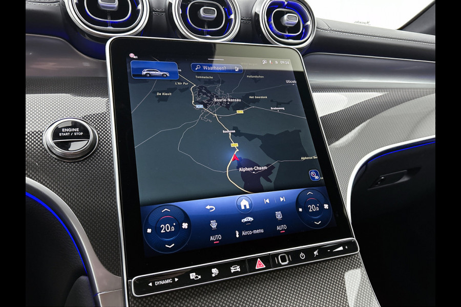 Mercedes-Benz GLC 300e 4MATIC Sport Edition | Premium Plus | Stoelventilatie/- verwarming voor | Trekhaak | Rijassistentiepakket Plus | Nightpakket | Winter pakket | Burmester® 3D surround sound systeem |