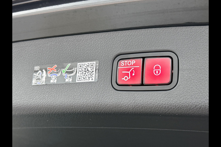 Mercedes-Benz GLC 300e 4MATIC Sport Edition | Premium Plus | Stoelventilatie/- verwarming voor | Trekhaak | Rijassistentiepakket Plus | Nightpakket | Winter pakket | Burmester® 3D surround sound systeem |