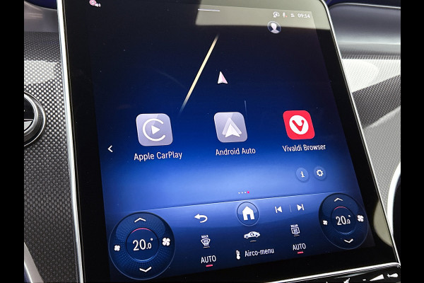 Mercedes-Benz GLC 300e 4MATIC Sport Edition | Premium Plus | Stoelventilatie/- verwarming voor | Trekhaak | Rijassistentiepakket Plus | Nightpakket | Winter pakket | Burmester® 3D surround sound systeem |