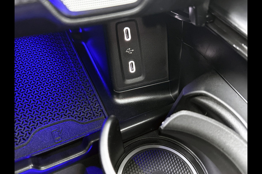 Mercedes-Benz GLC 300e 4MATIC Sport Edition | Premium Plus | Stoelventilatie/- verwarming voor | Trekhaak | Rijassistentiepakket Plus | Nightpakket | Winter pakket | Burmester® 3D surround sound systeem |