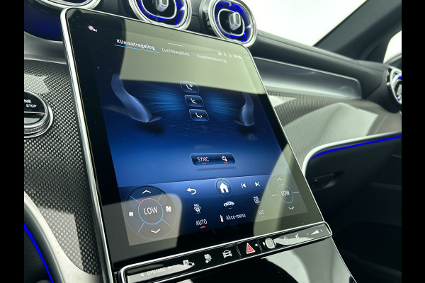 Mercedes-Benz GLC 300e 4MATIC Sport Edition | Premium pakket | Trekhaak | Nightpakket | Augmented Reality Navigation | Digital Light | Smartphone-integratie | 360° camera | Memorypakket |