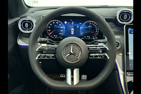 Mercedes-Benz GLC 300e 4MATIC Sport Edition | Premium pakket | Trekhaak | Nightpakket | Augmented Reality Navigation | Digital Light | Smartphone-integratie | 360° camera | Memorypakket |