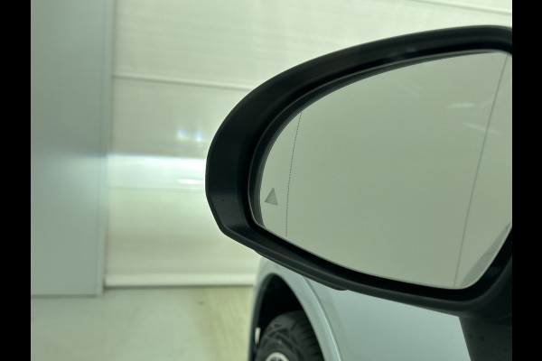 Mercedes-Benz GLC 300e 4MATIC Sport Edition | Premium pakket | Trekhaak | Nightpakket | Augmented Reality Navigation | Digital Light | Smartphone-integratie | 360° camera | Memorypakket |