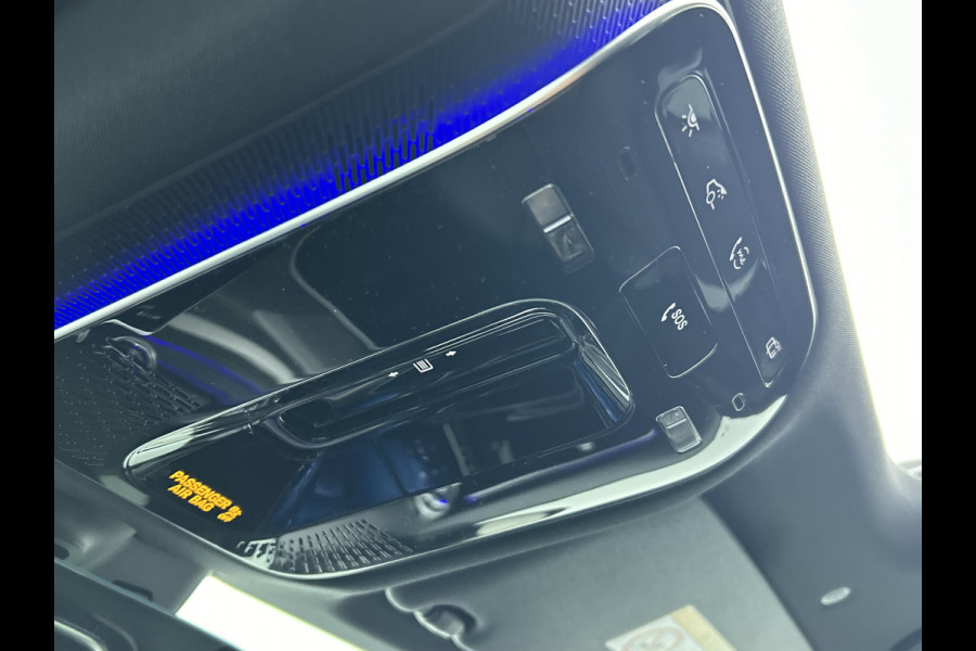 Mercedes-Benz GLC 300e 4MATIC Sport Edition | Premium pakket | Trekhaak | Nightpakket | Augmented Reality Navigation | Digital Light | Smartphone-integratie | 360° camera | Memorypakket |