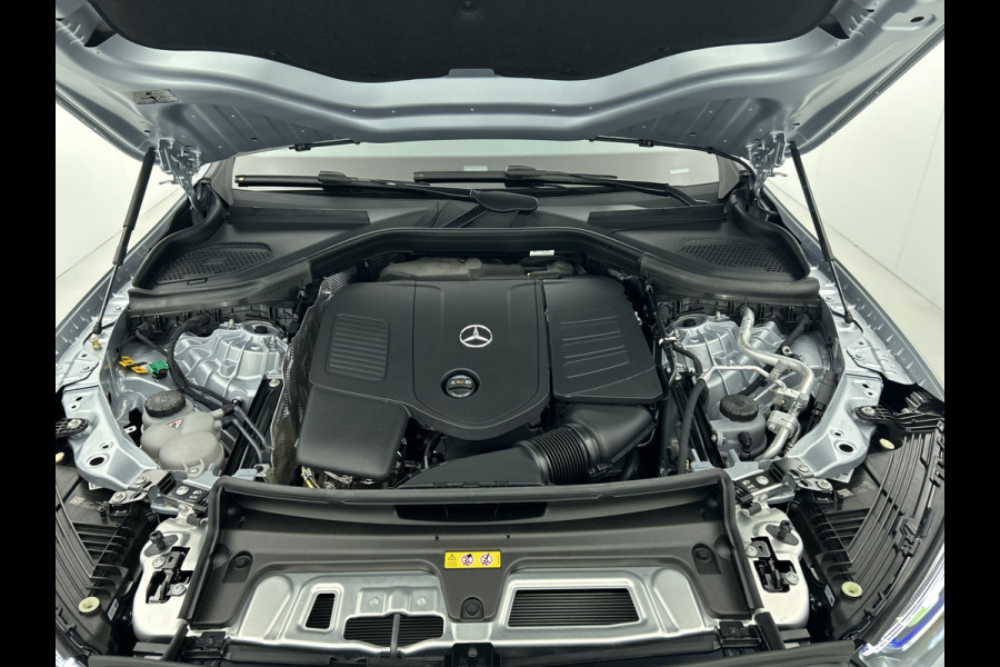 Mercedes-Benz GLC 300e 4MATIC Sport Edition | Premium pakket | Trekhaak | Nightpakket | Augmented Reality Navigation | Digital Light | Smartphone-integratie | 360° camera | Memorypakket |