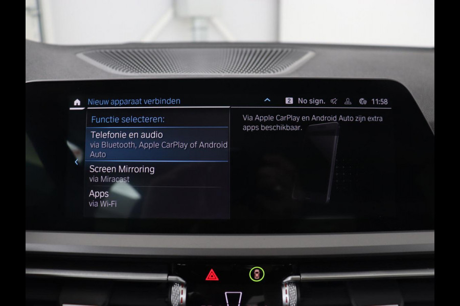 BMW 3-serie 320e Business Edition Plus | Leder | Stoelverwarming | Live Cockpit | Carplay | Navigatie | Full LED | Parkeerhulp | Climate control | Bluetooth | PHEV | Plug In