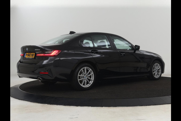 BMW 3-serie 320e Business Edition Plus | Leder | Stoelverwarming | Live Cockpit | Carplay | Navigatie | Full LED | Parkeerhulp | Climate control | Bluetooth | PHEV | Plug In