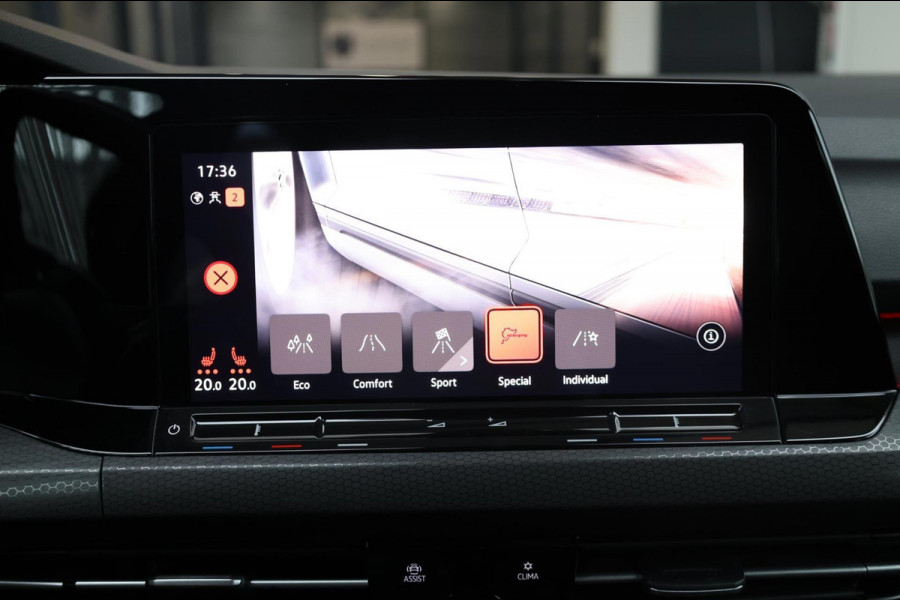 Volkswagen Golf 2.0 TSI GTI Clubsport 301+PK LED+IQ/PANO/HALF LEER+ALCANTARA+S.VERWARMING/19"/CAM/LINE/ACC/ECC/12 MND GARANTIE!