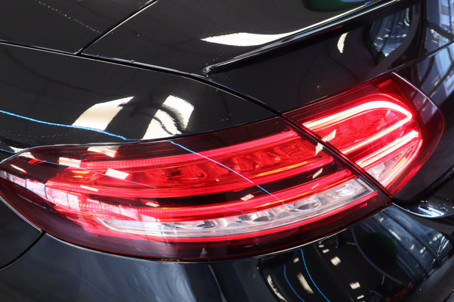 Mercedes-Benz C-Klasse Cabrio 200 Sport Edition Stoelverw. + koeling ACC ECC 19'' Breedbeeld NAVI