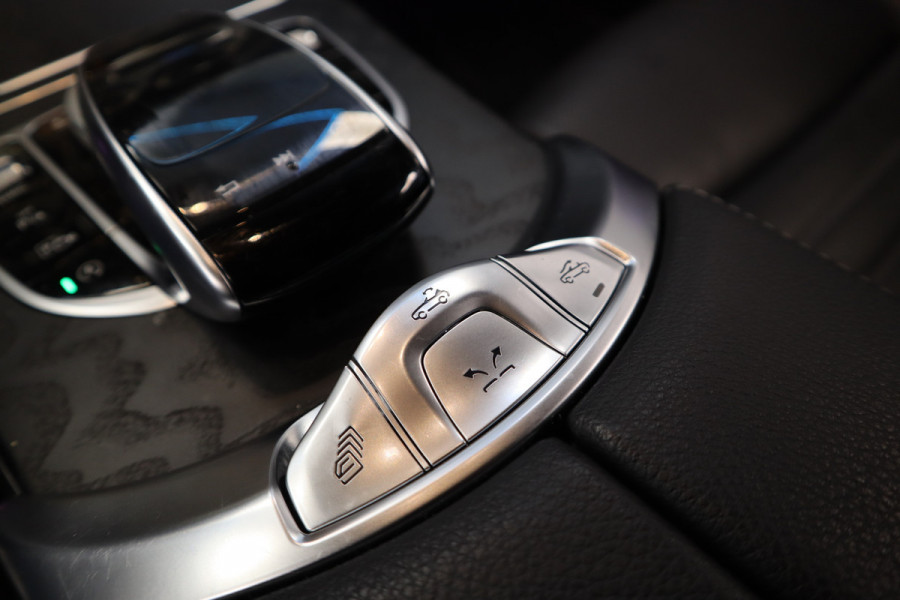 Mercedes-Benz C-Klasse Cabrio 200 Sport Edition Stoelverw. + koeling ACC ECC 19'' Breedbeeld NAVI