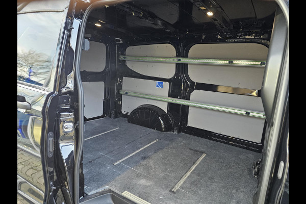 Ford Transit Custom 320 2.0 TDCI L1H1 Trend 136pk | Adaptieve Cruise | SYNC 4 Navigatie | Stoelverwarming | LED Koplampen | Verlengde fabrieksgarantie tot 09-2028